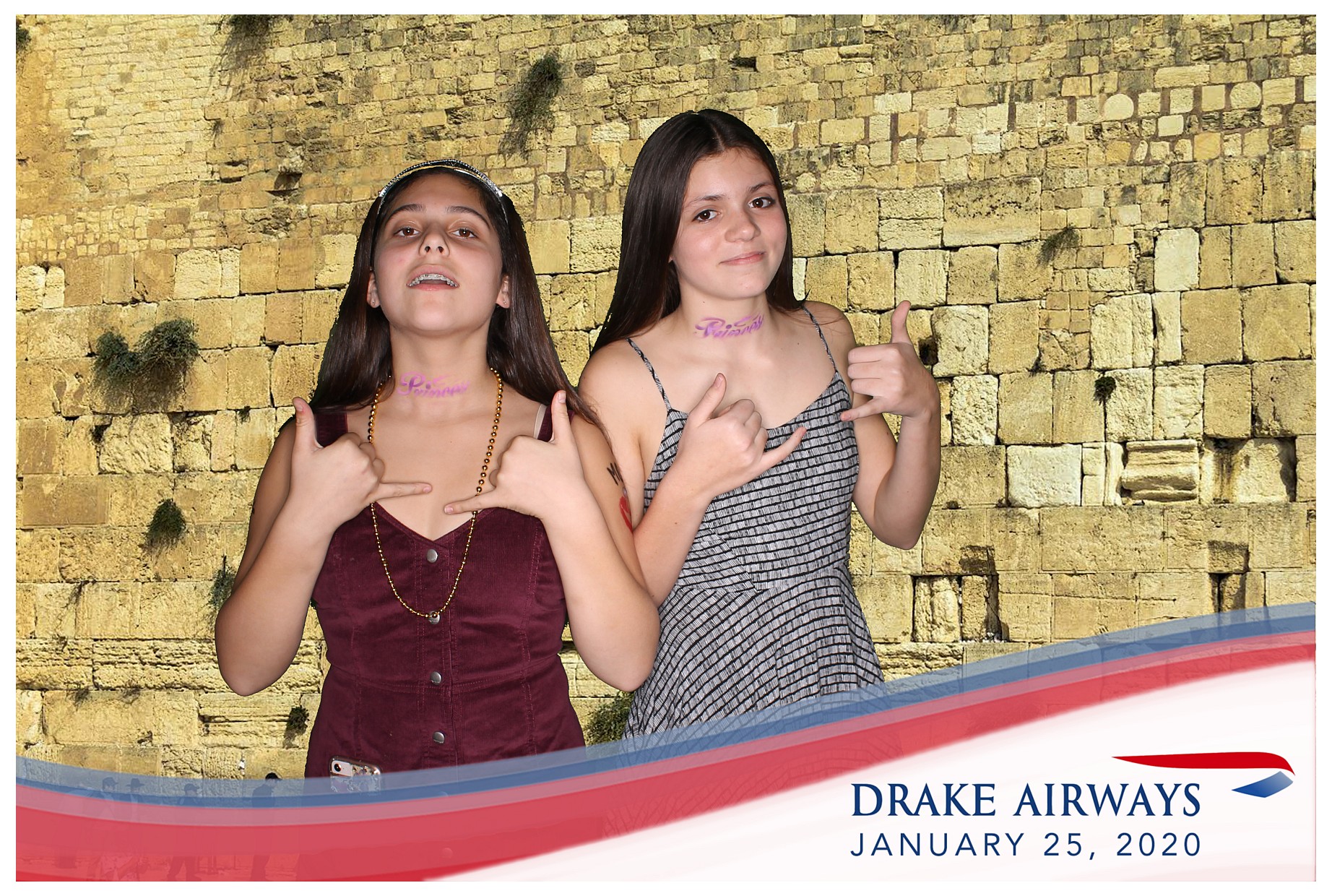 Drake Airways | View more photos from the event at gallery.photoboothcincy.com/u/PhotoBoothCincy/Drake-Airways